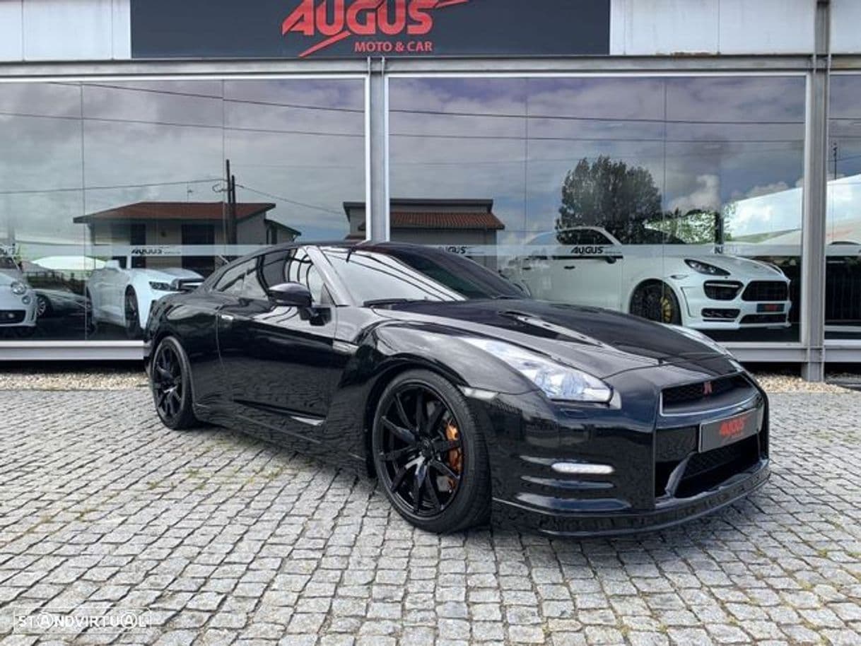 Fashion Com garantia Poucos KMs Nissan GT-R 3.8 V6 Black Edition 700 cv