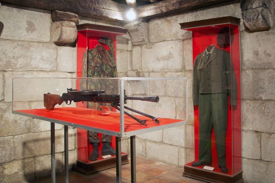 Fashion Museu militar em chaves 