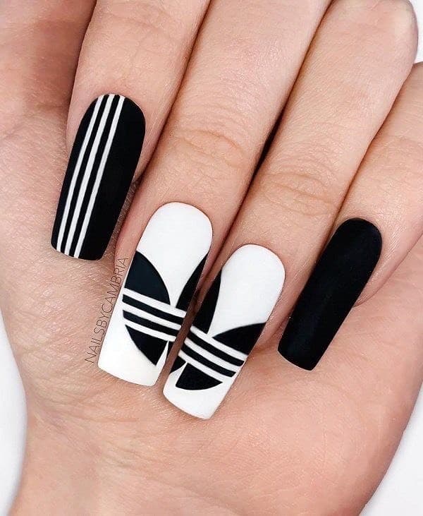 Moda Adidas Nails