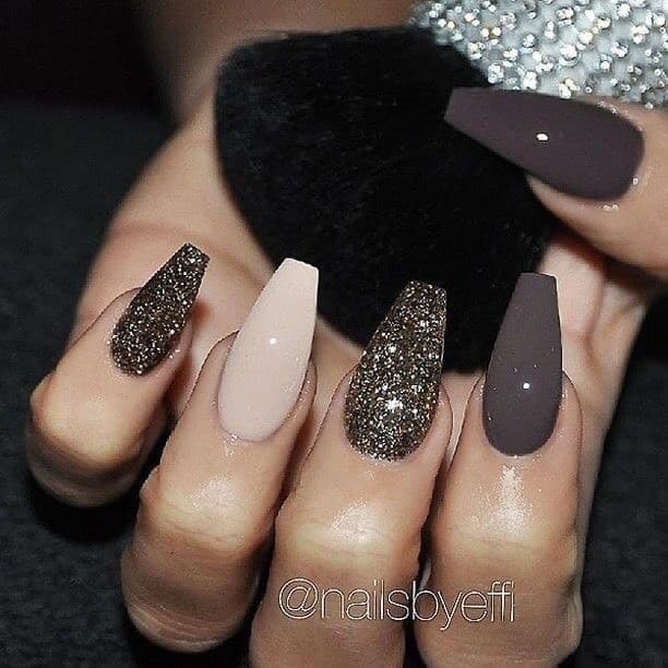 Moda Shinning Nails💅🏻