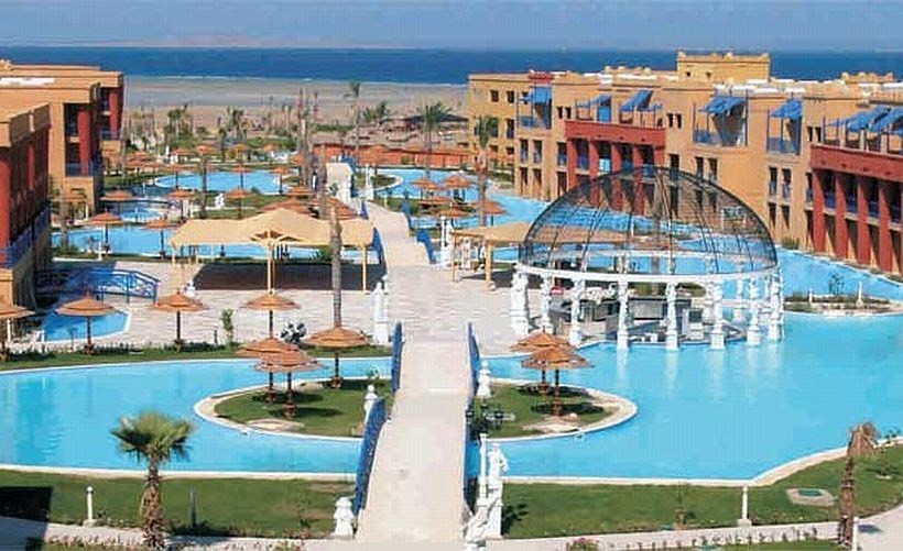 Lugar Titanic Beach Spa And Aqua Park