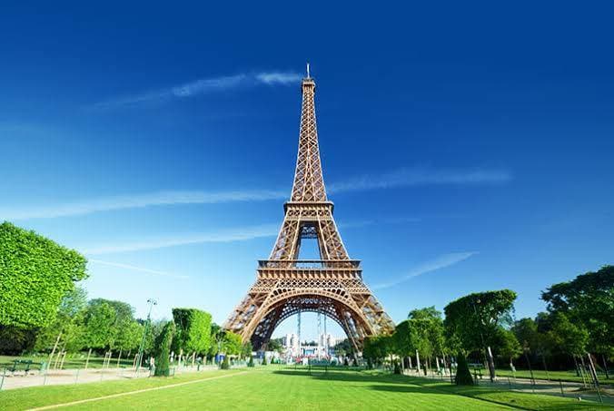 Fashion Torre Eiffel - Wikipedia, la enciclopedia libre