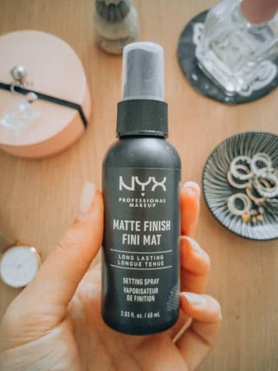 Producto NYX Matte Finish Fini Mat