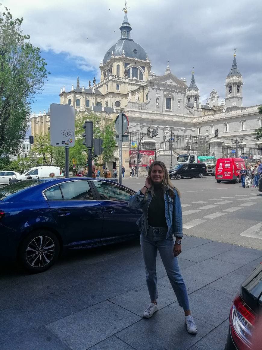 Place Almudena Cathedral