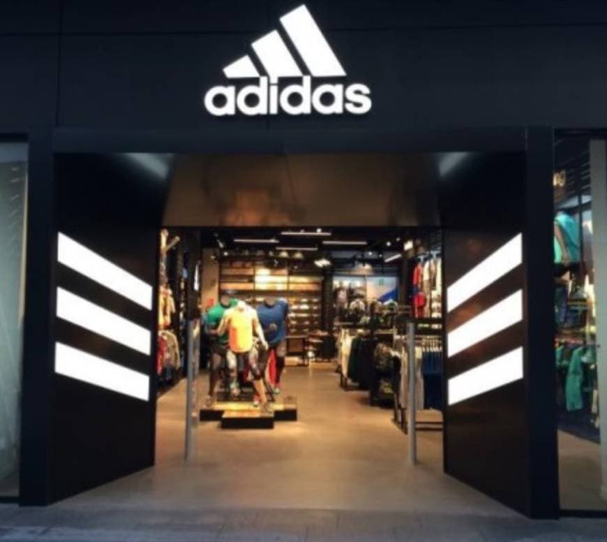 Place ADIDAS