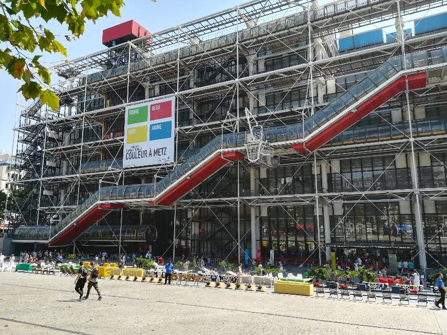 Lugar Centro Nacional de Arte y Cultura Georges Pompidou