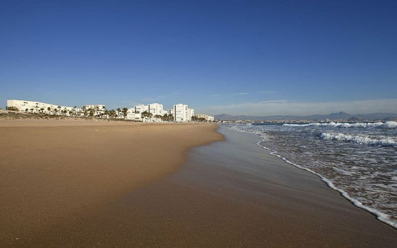 Place Playa de los Saladares