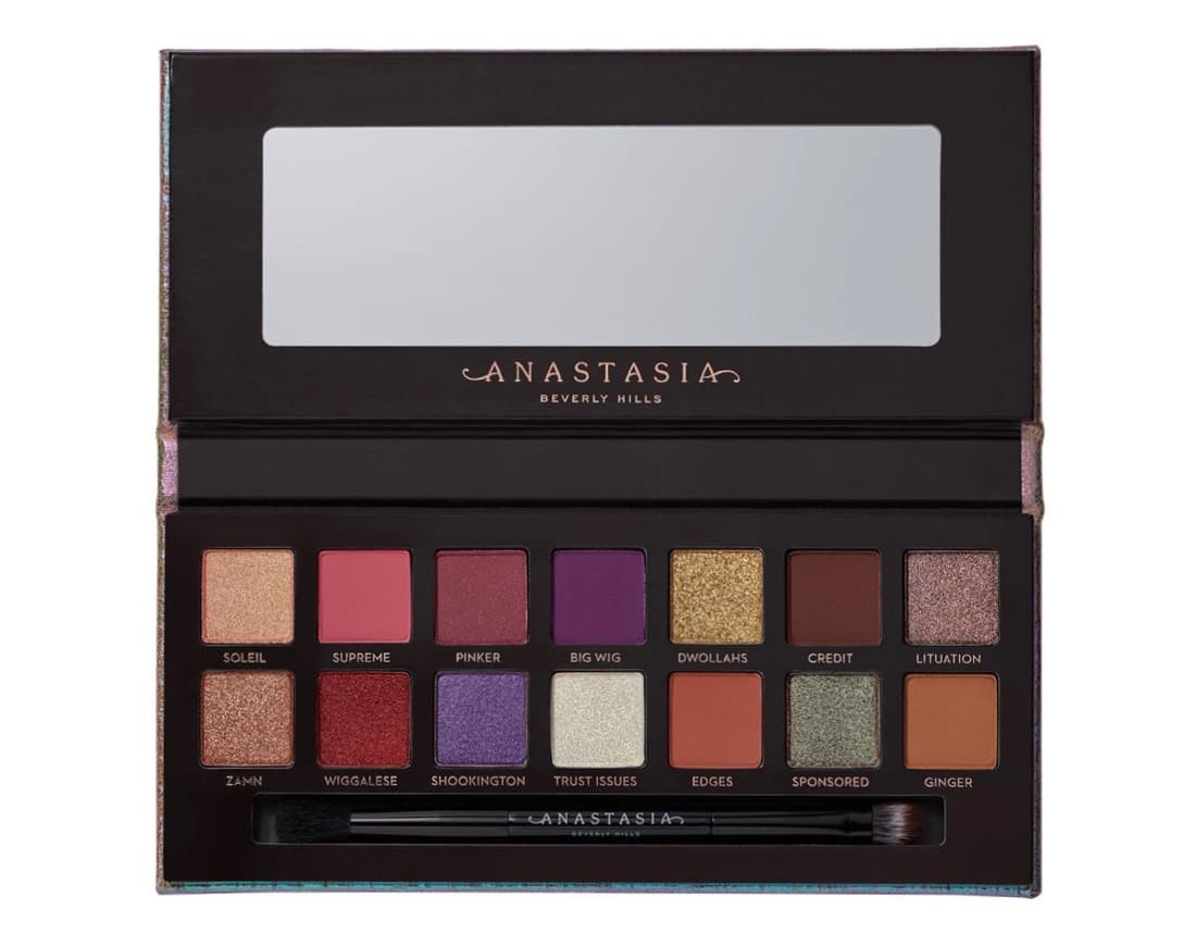 Fashion Anastasia -Jackie Aina Palette