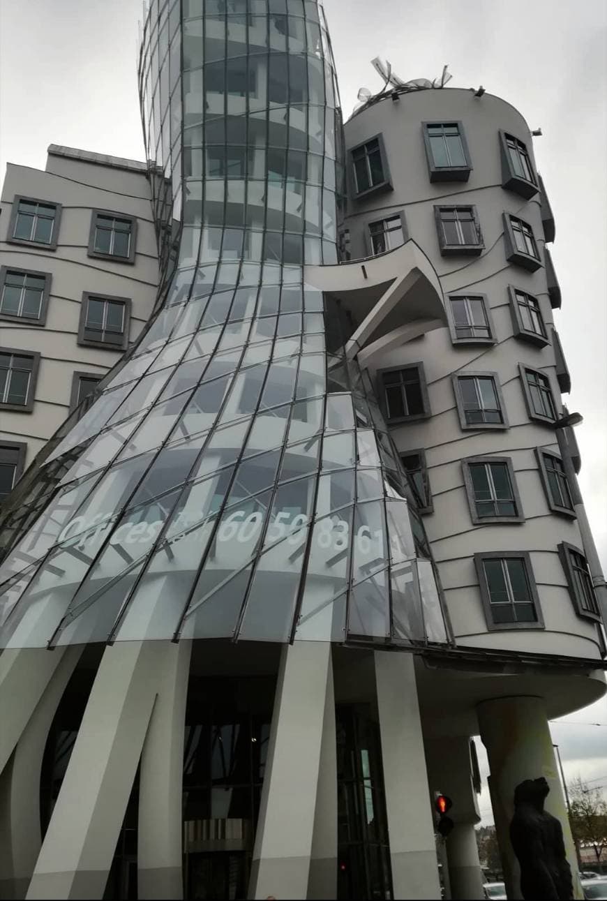 Place Dancing House