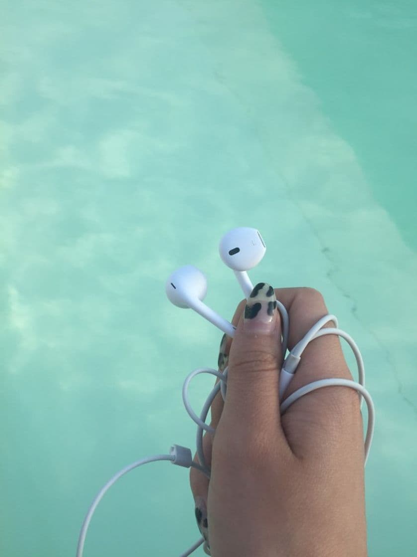 Electronic Apple EarPods con conector Lightning