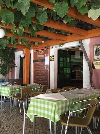 Restaurants A Muralha Tasca Típica Lisboa