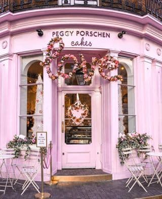 Place Peggy Porschen Cakes