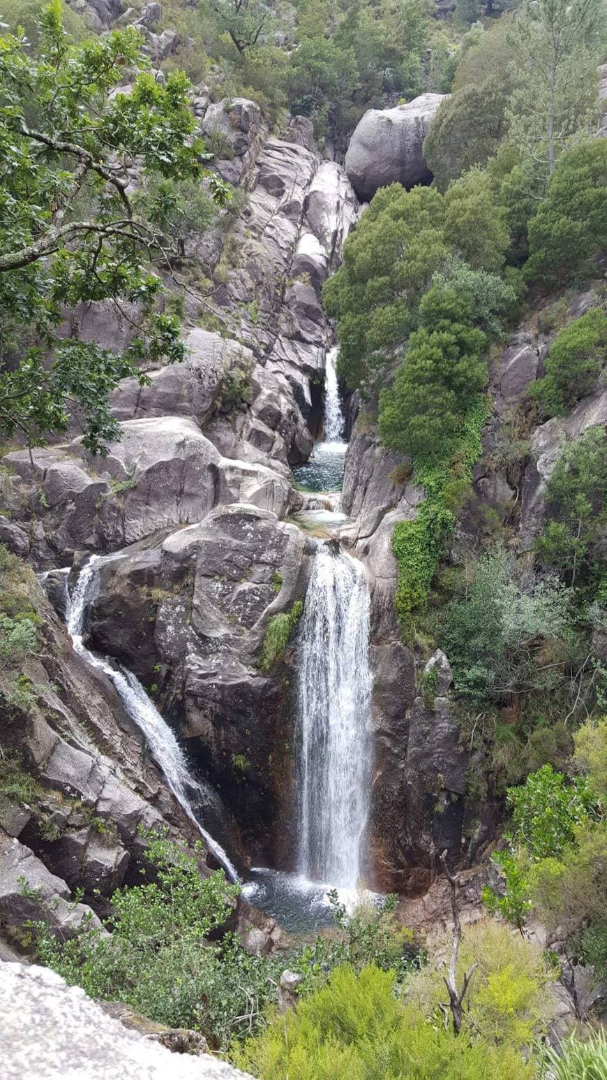 Lugar Cascata do Arado