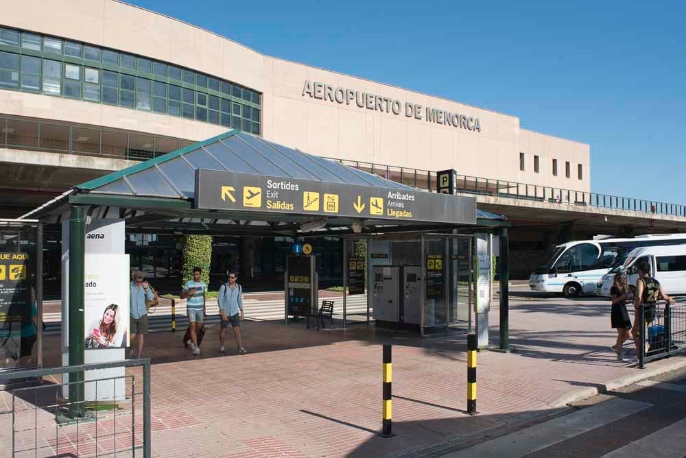 Place Aeropuerto de Menorca (MAH)