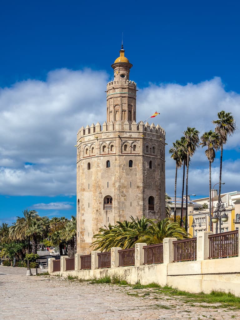 Place Torre del Oro