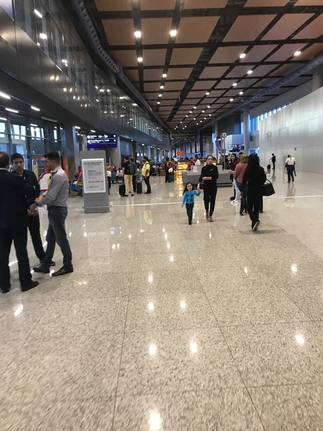 Lugar Aeropuerto Internacional Tancredo Neves (CNF)