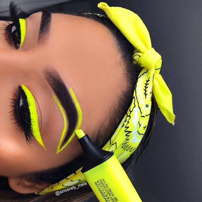 Fashion Neon vibes 