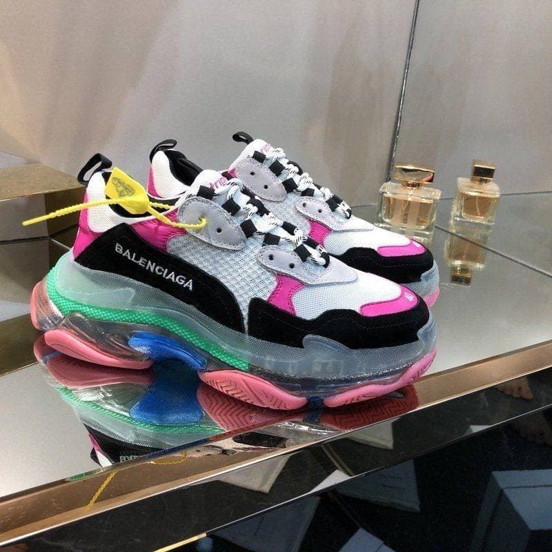 Producto Balenciaga Triple S 