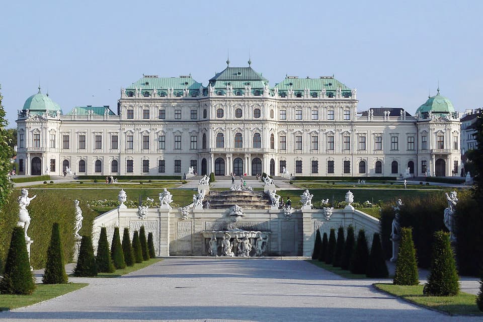 Place Belvedere Palace