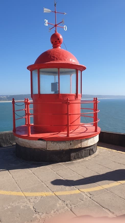 Place Farol da Nazaré