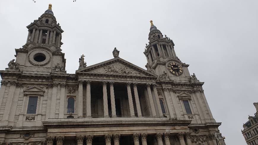 Place Catedral de Saint Paul