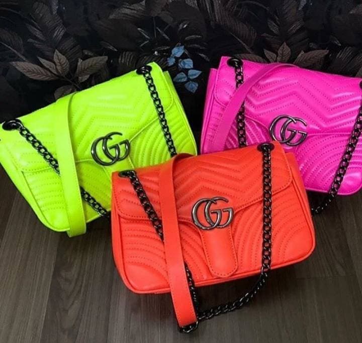 Moda 🔹️BOLSAS NEONS🔹️