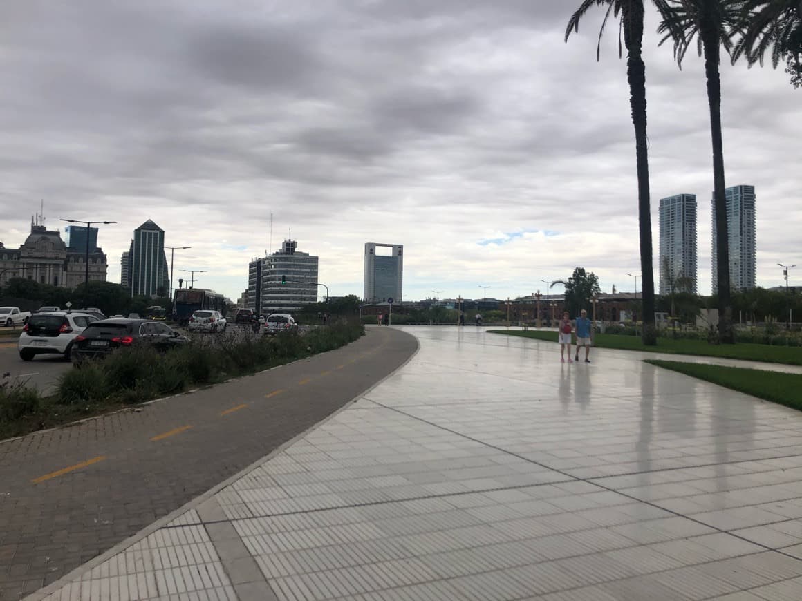 Place Puerto MADERO