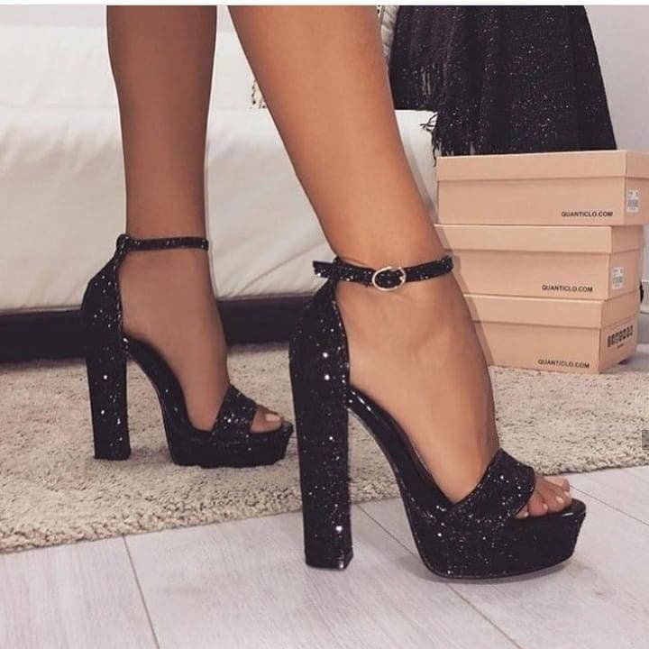 Moda 👠