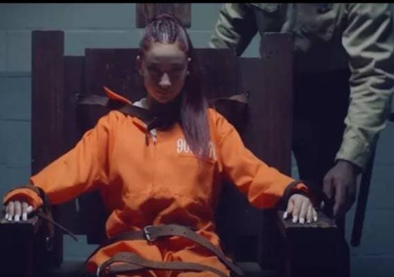 Music Danielle Bregoli is BHAD BHABIE “Hi Bich / Whachu Know” (Official ...