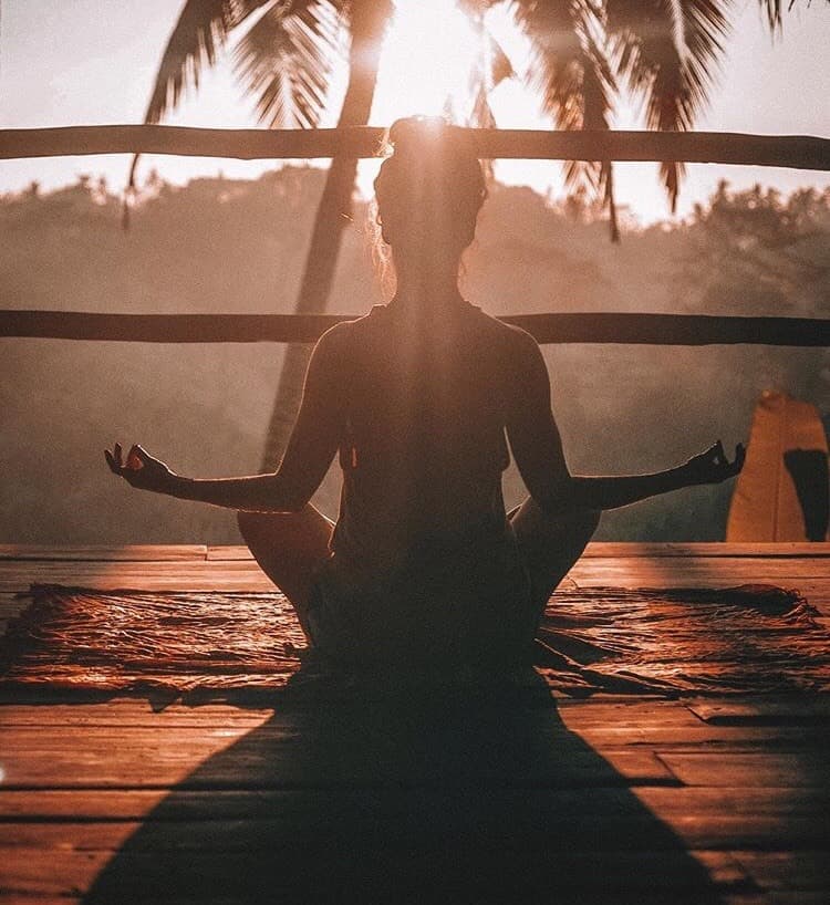 Moda Meditação 🧘‍♀️