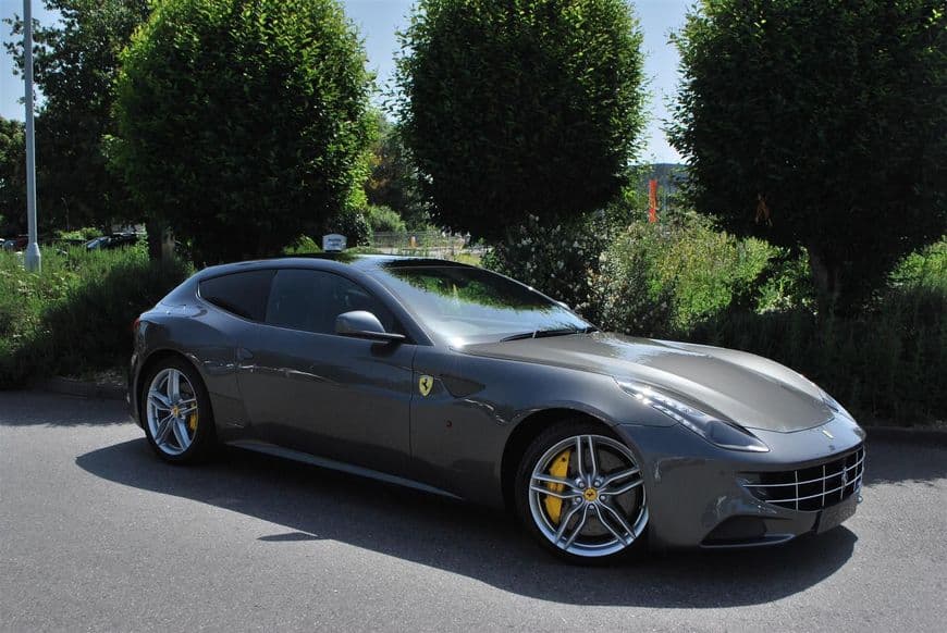 Producto Ferrari FF