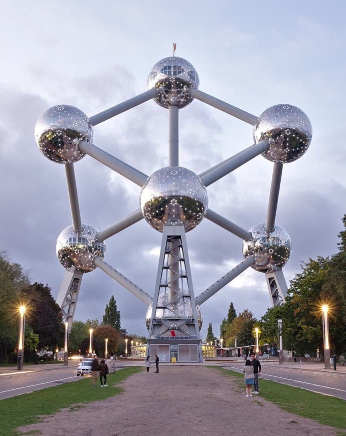 Place Atomium