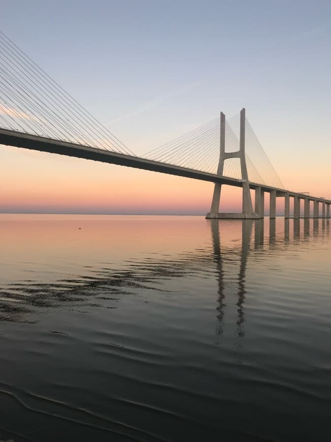 Place Puente Vasco da Gama