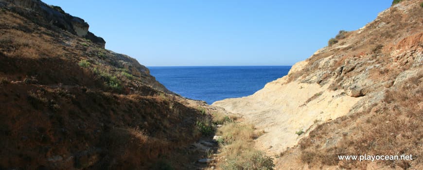 Lugar Vale da Lapa Beach