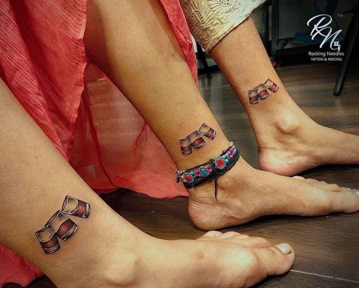 Fashion Tatuagem entre amigos