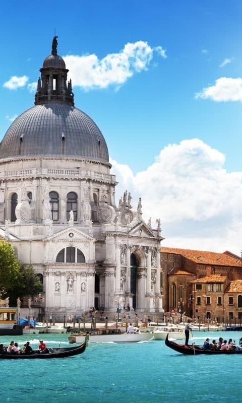 Place Basilica de Santa Maria della Salud