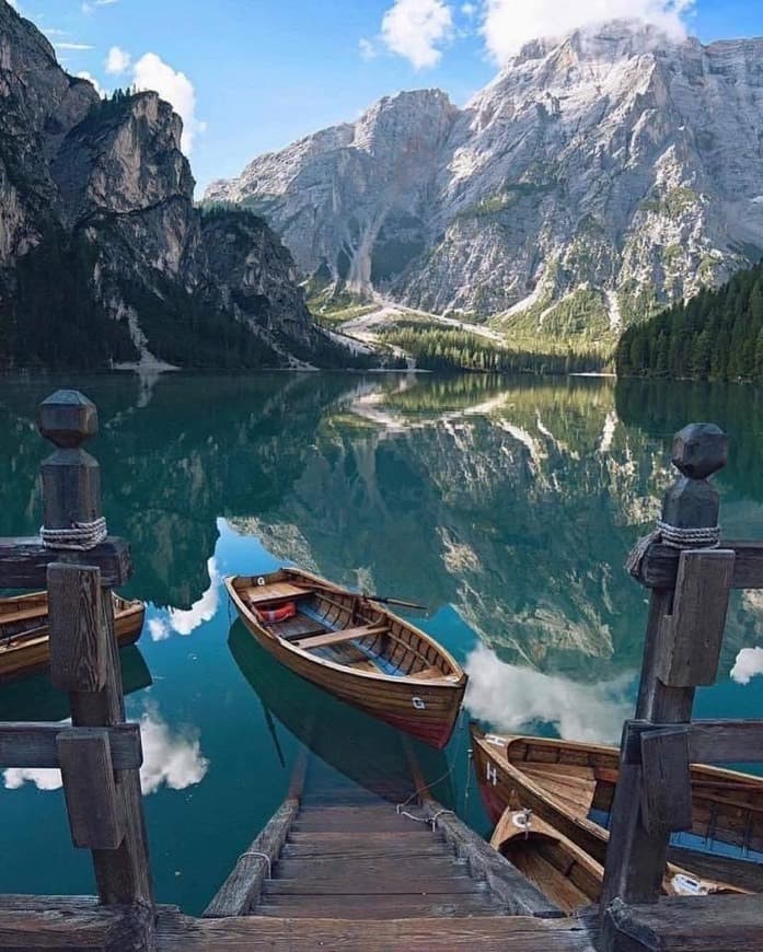 Lugar Lago di Braies