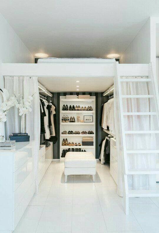 Fashion Diferente esse quarto mais ele é lindo😀😀💜