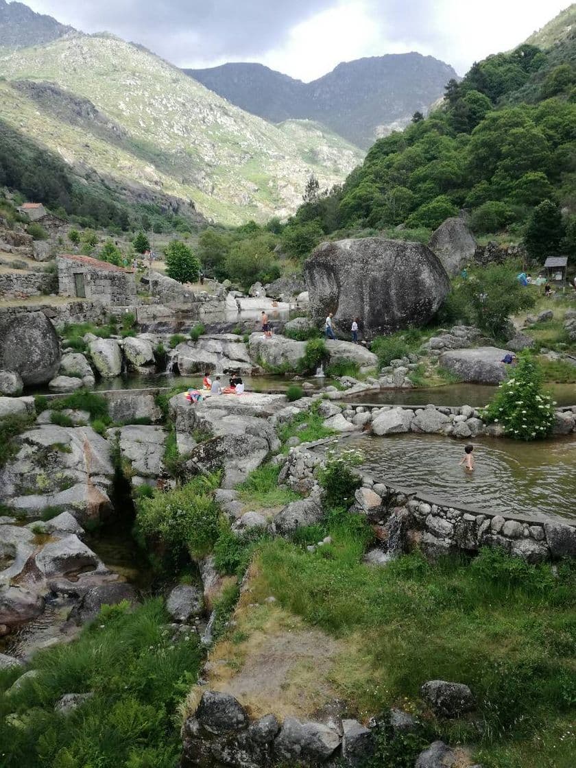 Lugar Praia Fluvial de Loriga