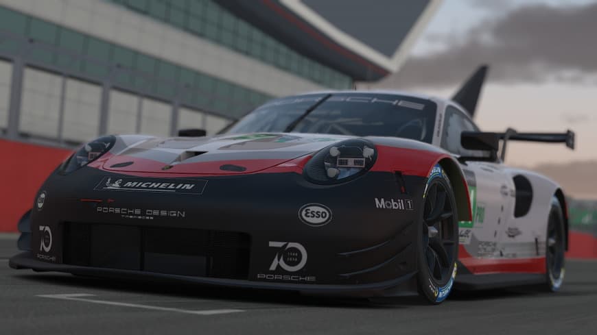 Fashion iRacing: Join Our Online eSports Sim Racing Leagues Today ...