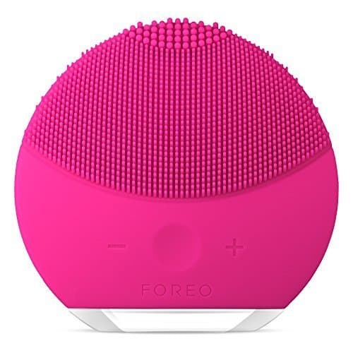 Belleza LUNA mini 2 de FOREO es el limpiador facial con modo anti-edad.