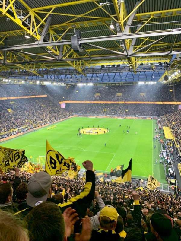 Moda Signal Iduna Park