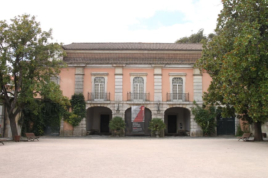 Lugar Museu do Traje