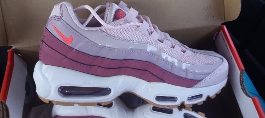 Product Air max 95 Branco e Rosa 