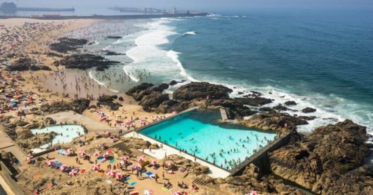 Place Leça Swimming Pools