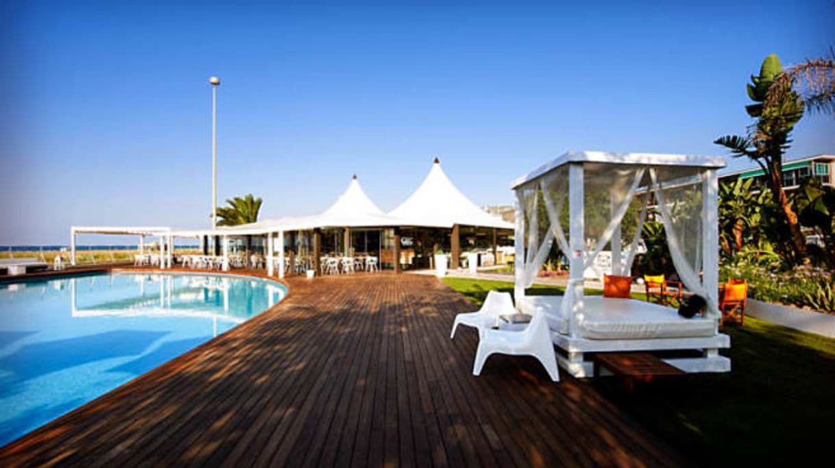 Restaurantes Casanova Beach Club (CBC)