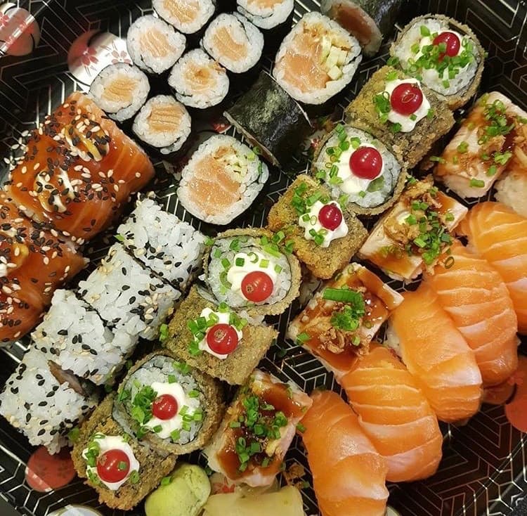 Restaurants Sushi Box