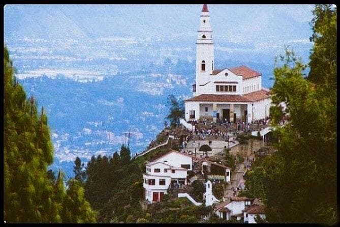 Lugar Cerro de Monserrate