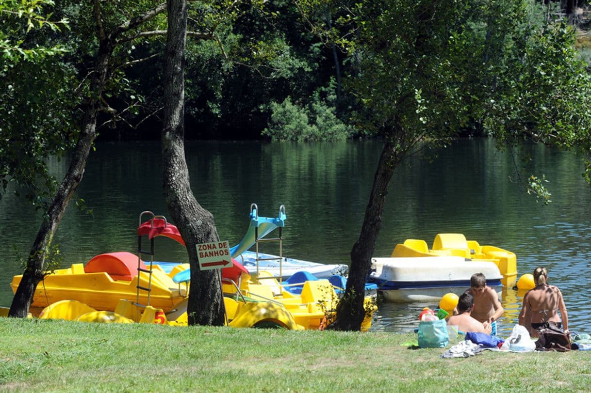 Place Praia fluvial de Adaúfe