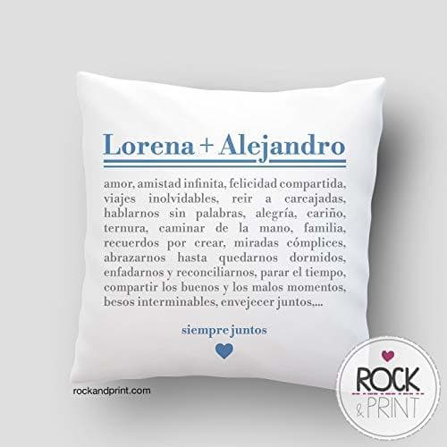 Producto Cojín SAN VALENTÍN personalizado 40x40 cm. Incluye relleno. Elige el color. Definición